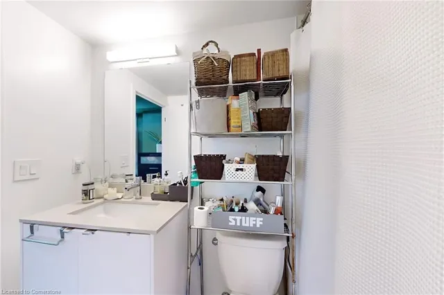 Additional image 31 of 3210 Dakota Common Common Unit A814