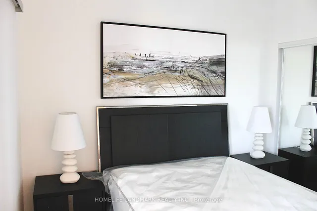 Additional image 3 of 395 Bloor St Unit 5511