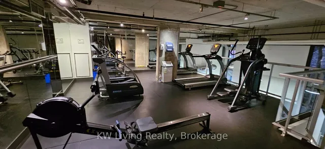 Additional image 18 of 363 Sorauren Ave Unit 318