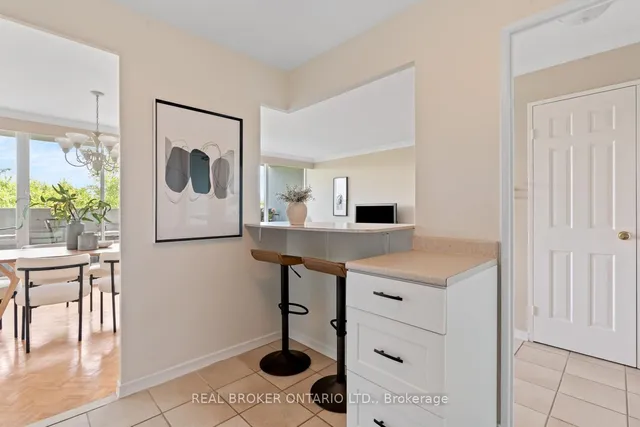 Additional image 11 of 3555 Bathurst St Unit 605