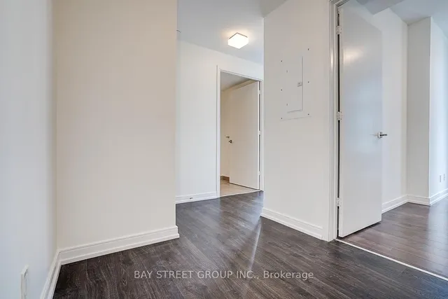 Additional image 33 of 28 Wellesley St Unit 3107