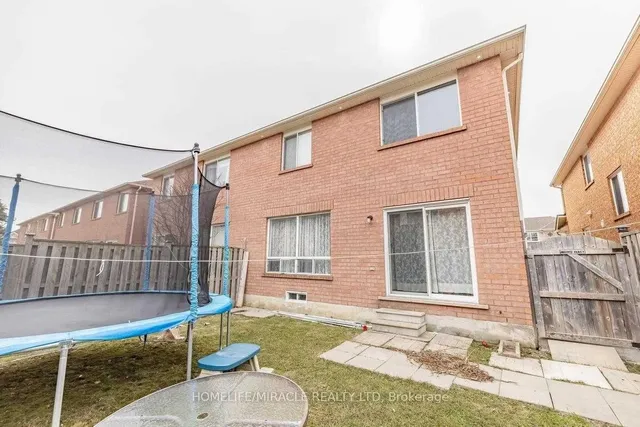 Additional image 16 of 823 Shepherd Pl