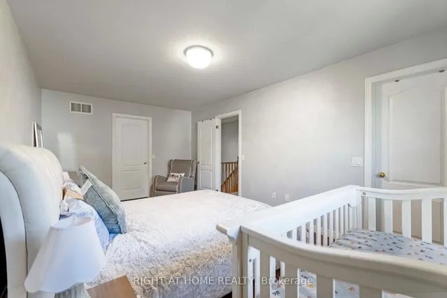 Additional image 17 of 1085 Harrogate Dr Unit 35