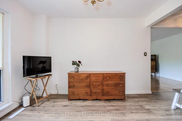 Additional image 10 of 4345 Bloor St Unit 60