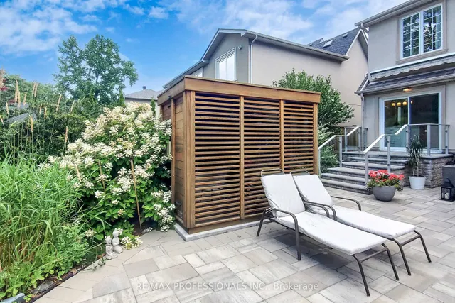 Additional image 48 of 126 Laurel Ave