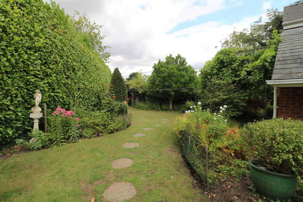 Additional image 39 of Laurel House, Warminster Road, Westbury