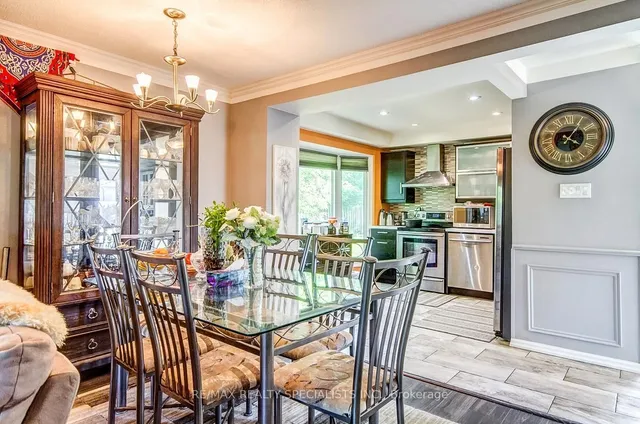 Additional image 10 of 59 Kenninghall Blvd Unit 17