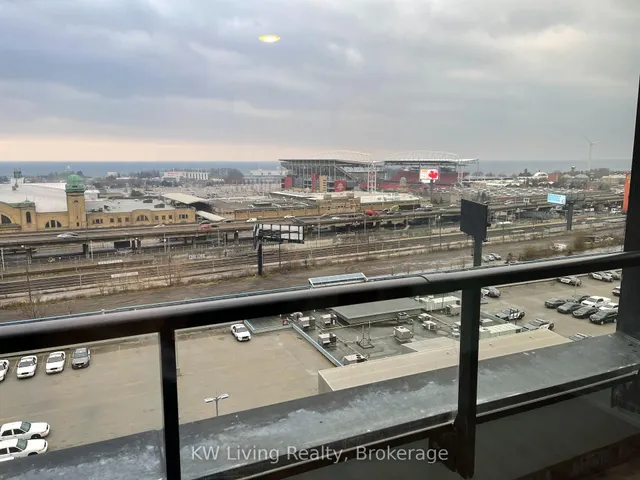 Additional image 20 of 135 East Liberty St Unit 902