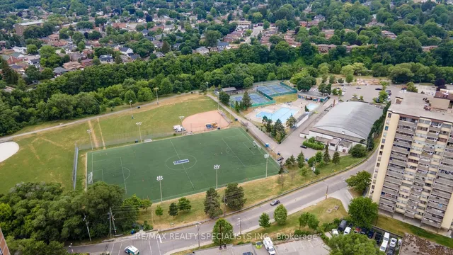 Additional image 27 of 31 John St