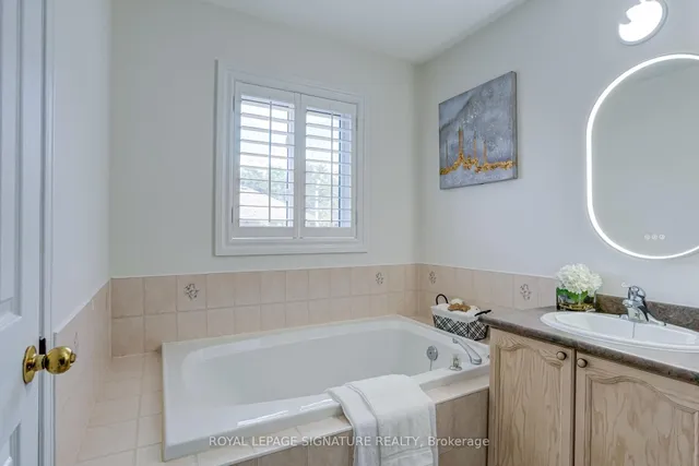 Additional image 34 of 61 Cedarwood Cres