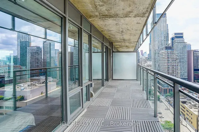 Additional image 10 of 22 Wellesley St Unit 2105