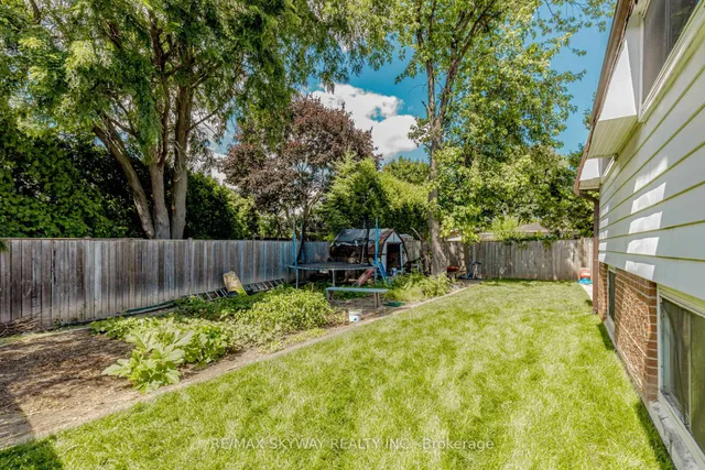 Additional image 48 of 3285 Lansdown Dr