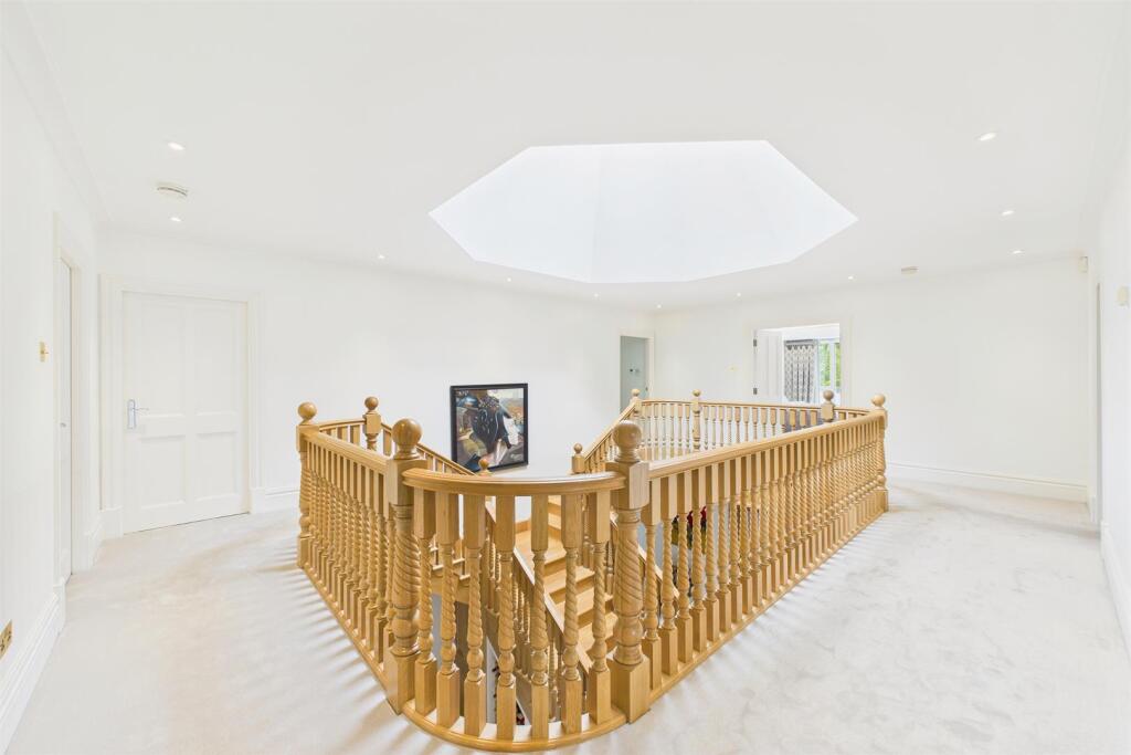 Additional image 16 of Mulberry House, Woodside AL9 6DD