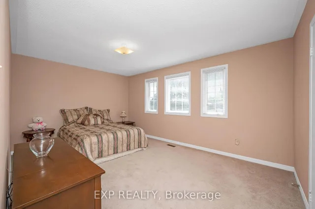 Additional image 29 of 44 Wexford Rd