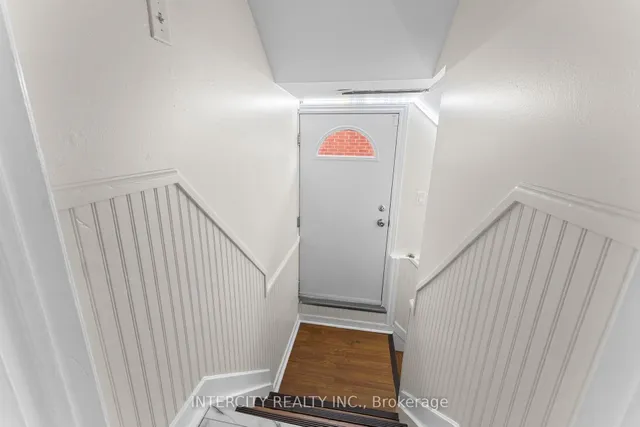 Additional image 35 of 3 Gervais Dr