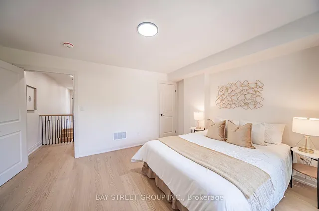 Additional image 16 of 126 Grace St