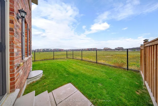 Additional image 46 of 92 Padbury Tr