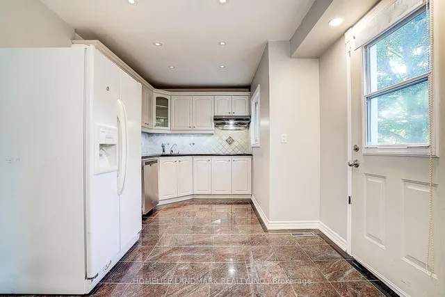 Additional image 16 of 15 Saintsbury Sq