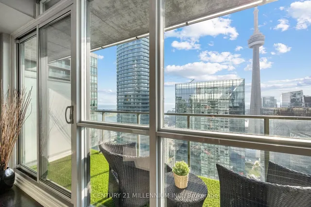 Additional image 7 of 65 Bremner Blvd Unit 4503