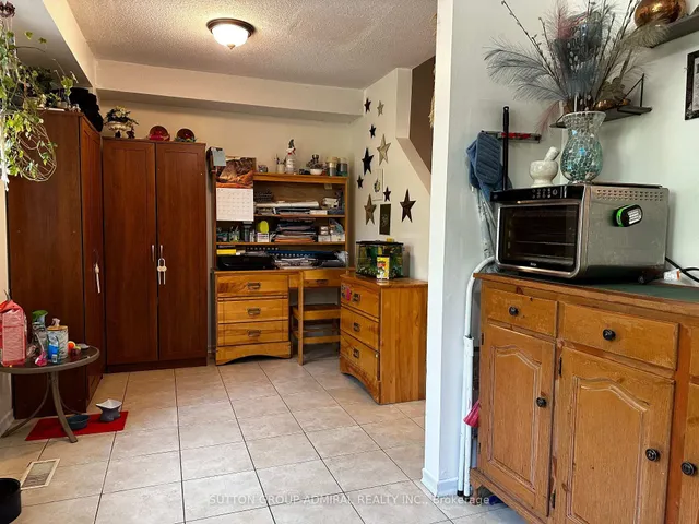 Additional image 27 of 2359 Birchmount Rd Unit 23