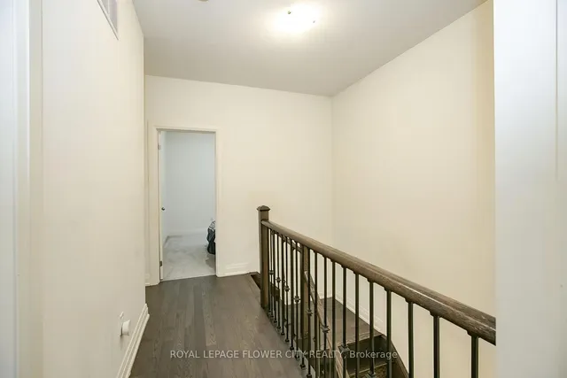 Additional image 42 of 114 Adventura Rd