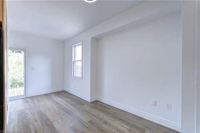 Additional image 19 of 49 Harmony Ave