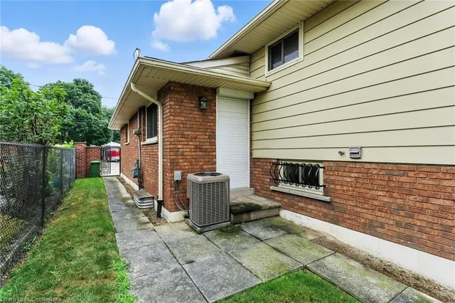 Additional image 28 of 146 San Francisco Ave