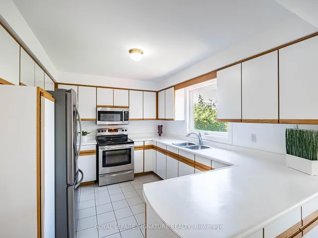 Additional image 18 of 155 Silverhill Dr
