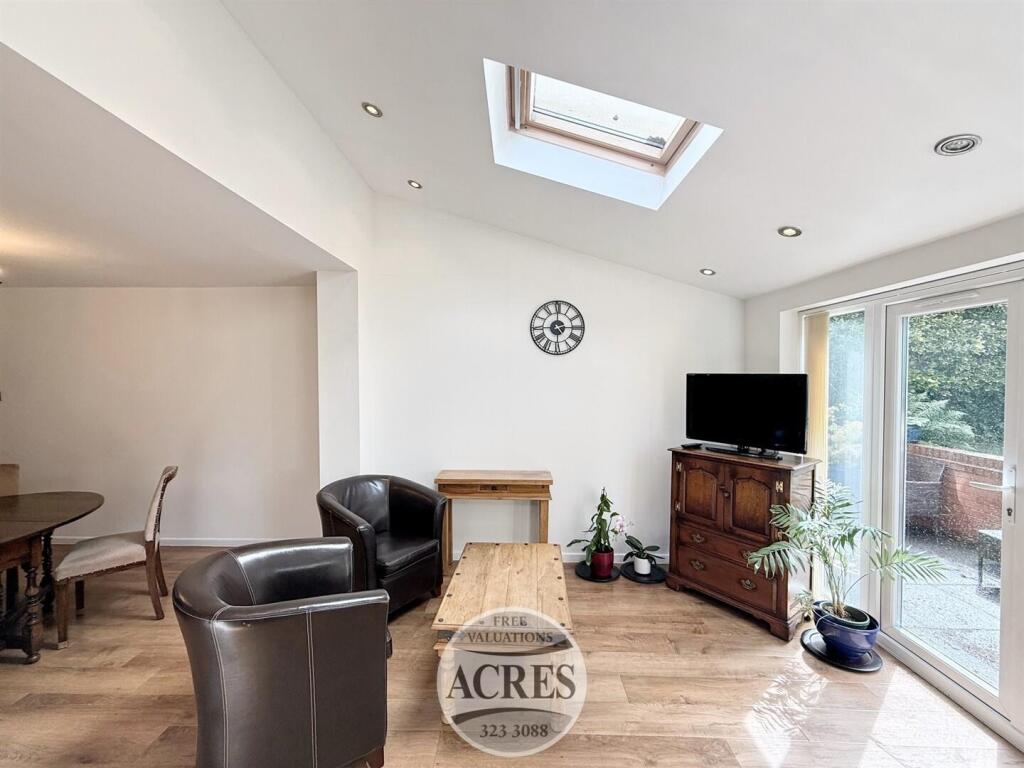 Additional image 41 of Thornhill Park, Streetly