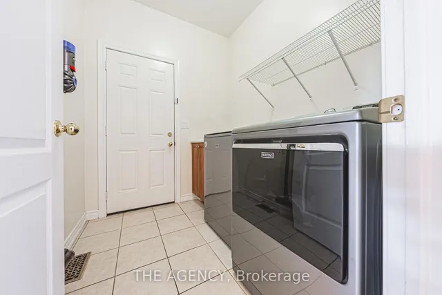 Additional image 15 of 636 Serafini Cres