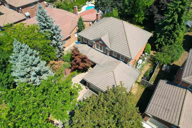 Additional image 5 of 369 Claremont Cres