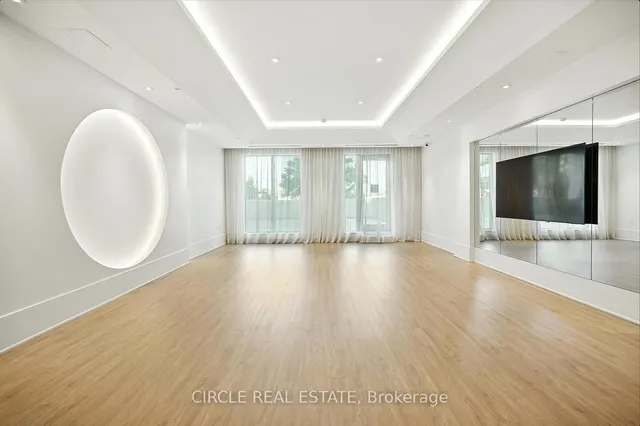 Additional image 36 of 2007 James St Unit 603