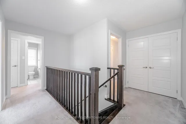 Additional image 20 of 2 Lothbury Dr