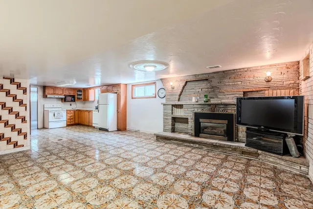 Additional image 13 of 15 Nordin Ave