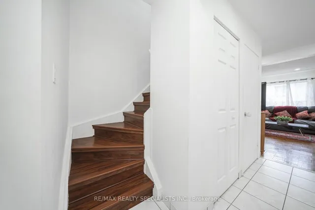 Additional image 20 of 44 Franklin Crt