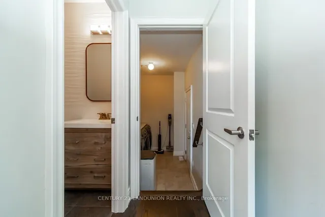 Additional image 20 of 70 Prairie Creek Cres