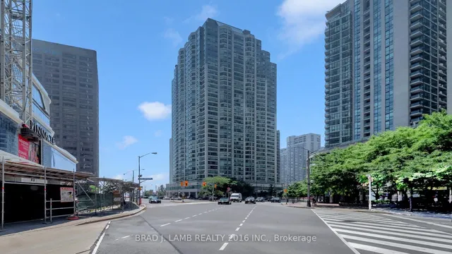 Additional image 20 of 10 Yonge St Unit 907