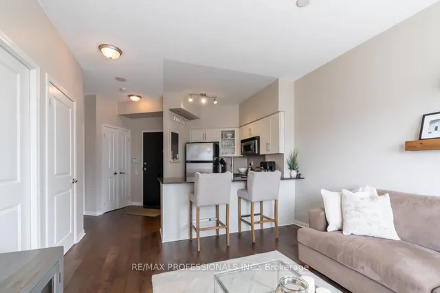 Additional image 6 of 15 Windermere Ave Unit 512