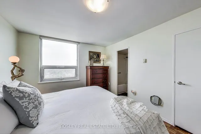 Additional image 28 of 61 Richview Rd Unit 1409