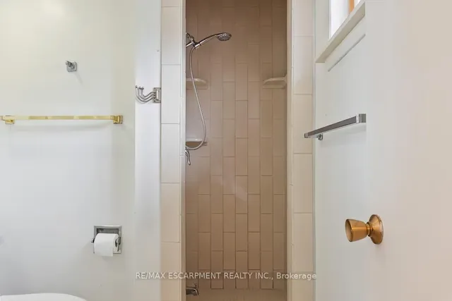 Additional image 30 of 1 Dunbarton Cres