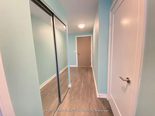 Additional image 10 of 225 Village Green Sq Unit 410