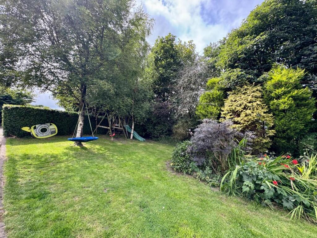 Additional image 34 of Woodplumpton Road, Burnley