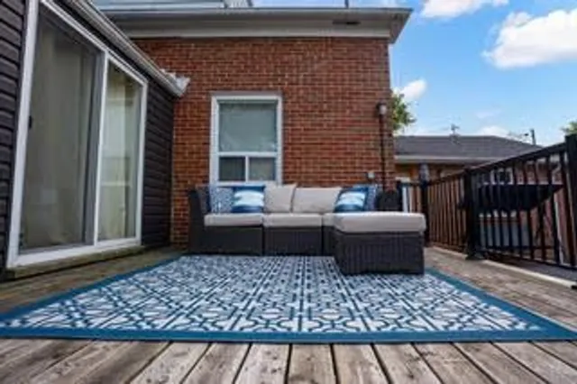 Additional image 45 of 103 Neilson Dr