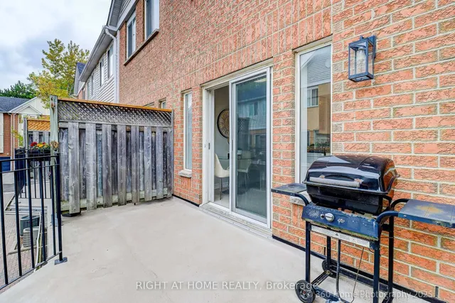 Additional image 19 of 83 Mondeo Dr Unit 290