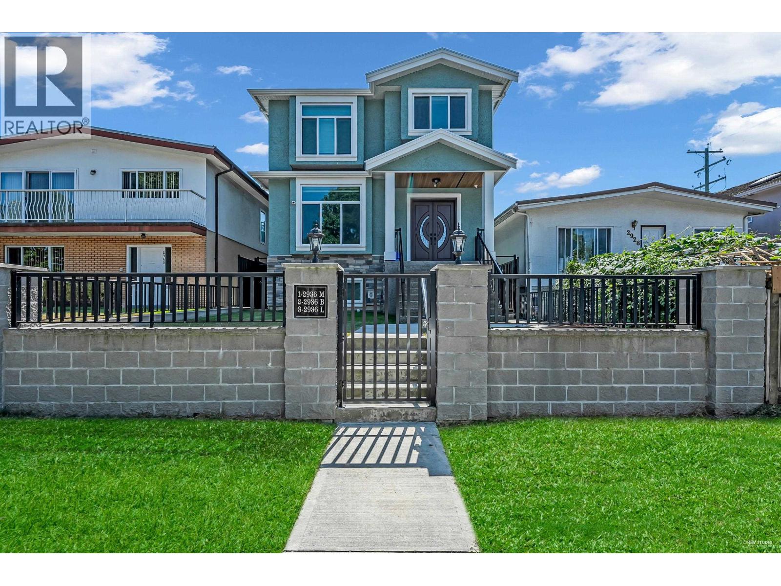 2936 E 2ND AVENUE|Vancouver, British Columbia V5M1E5