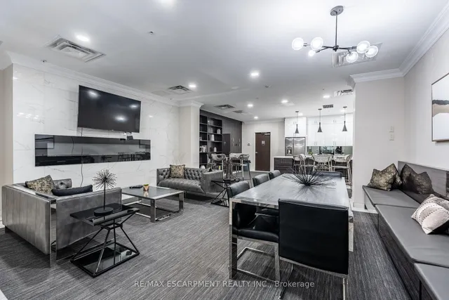 Additional image 30 of 118 King St Unit 921