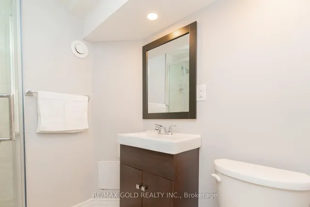 Additional image 33 of 10 Brookdale Cres