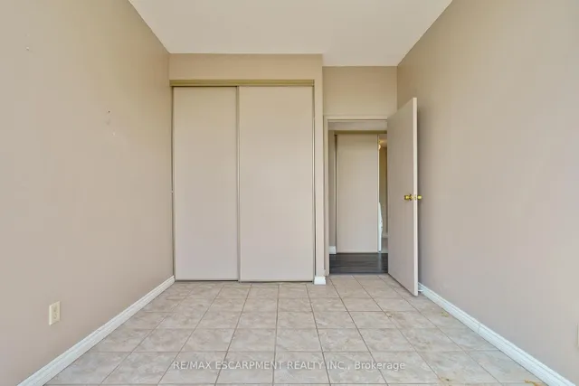 Additional image 36 of 75 Queen St Unit 2203