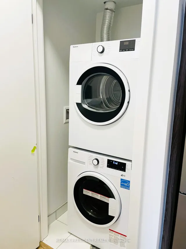 Additional image 10 of 20 Lagerfeld Dr Unit 9