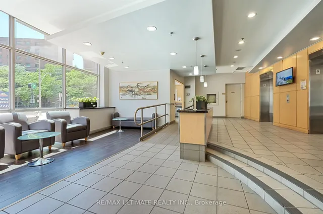 Additional image 3 of 39 Parliament St Unit 808